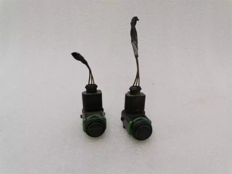 Porsche 911 (997) Porsche 911 997 Parking Sensor 99760619300 Parking Aid Parking Sensor Set of 2 Body type: Coupe
Fuel: Petrol