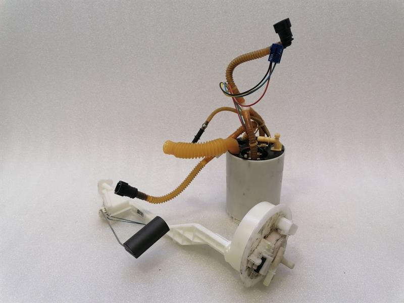 Porsche 911 (997) Porsche 911 997 Fuel Pump Electric 99720142101 Fuel Pump 4S Turbo Body type: Coupe
Fuel: Petrol