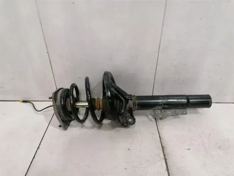Porsche 911 (997) Porsche 911 997 turbo absorber front 99734304716 shock absorber front left PASM Body type: Convertible
Fuel: Petrol