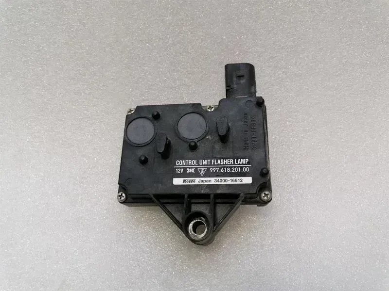 Porsche 911 (997) Porsche 911 997 electronic module 99761820100 control unit turbo indicator Body type: Coupe
Fuel: Petrol