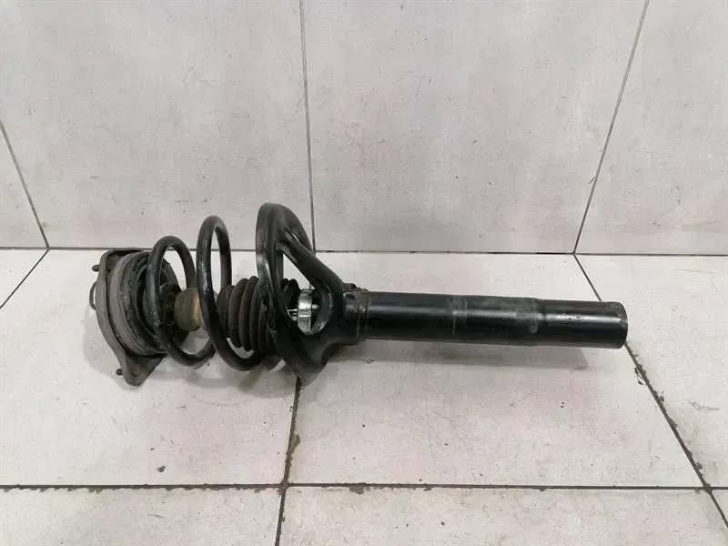 Porsche 911 (997) Porsche 911 997 turbo shock absorber front 99734304816 shock absorber front PASM Body type: Convertible
Fuel: Petrol