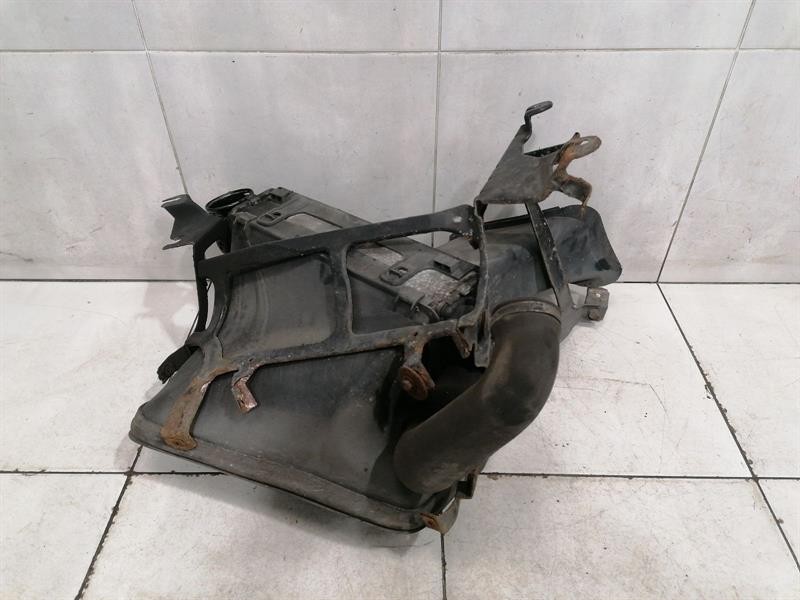 Porsche 911 (997) Porsche 911 997 Turbo Intercooler 99711063900 Left Intercooler LEFT SET Body type: Convertible
Fuel: Petrol
