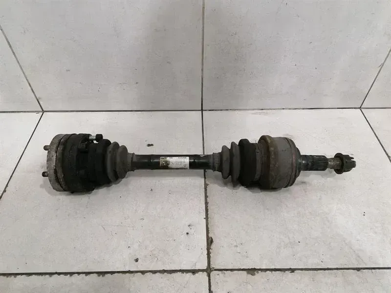 Porsche 911 (997) Porsche 911 997 Turbo AT Left Rear Drive Shaft 99733202441 Drive Shaft Rear Body type: Convertible
Fuel: Petrol