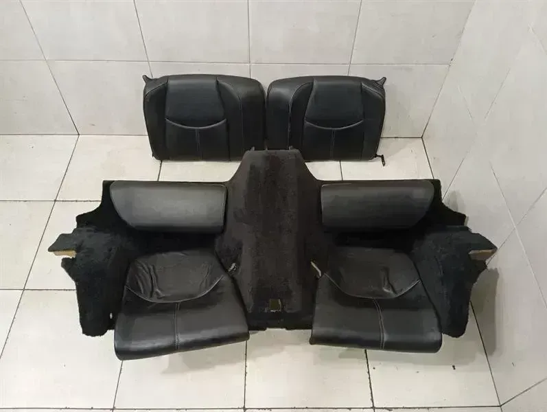 Porsche 911 (997) Porsche 911 997 convertible rear seat set 99755101703 rear seat set Body type: Convertible
Fuel: Petrol