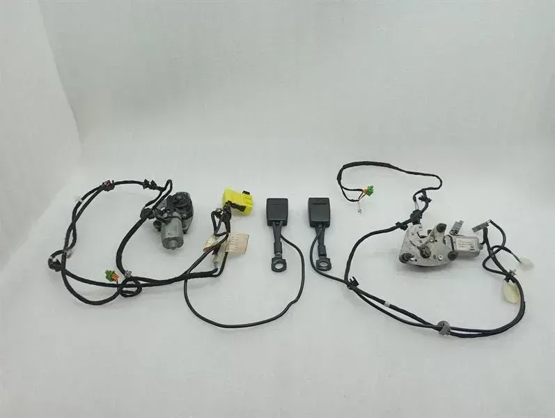 Porsche 911 (997) Seat Porsche 911 997 Seat Wiring Set with Belt Buckl...