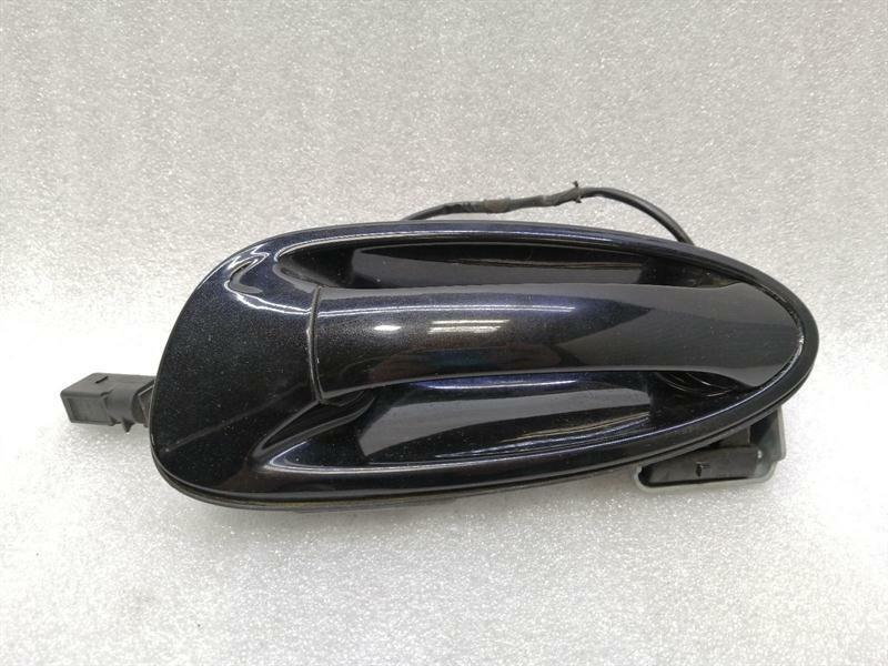 Porsche 911 (997) Porsche 911 997 Front Left Door Handle 99753706300 Door Handle Left Body type: Coupe
Fuel: Petrol