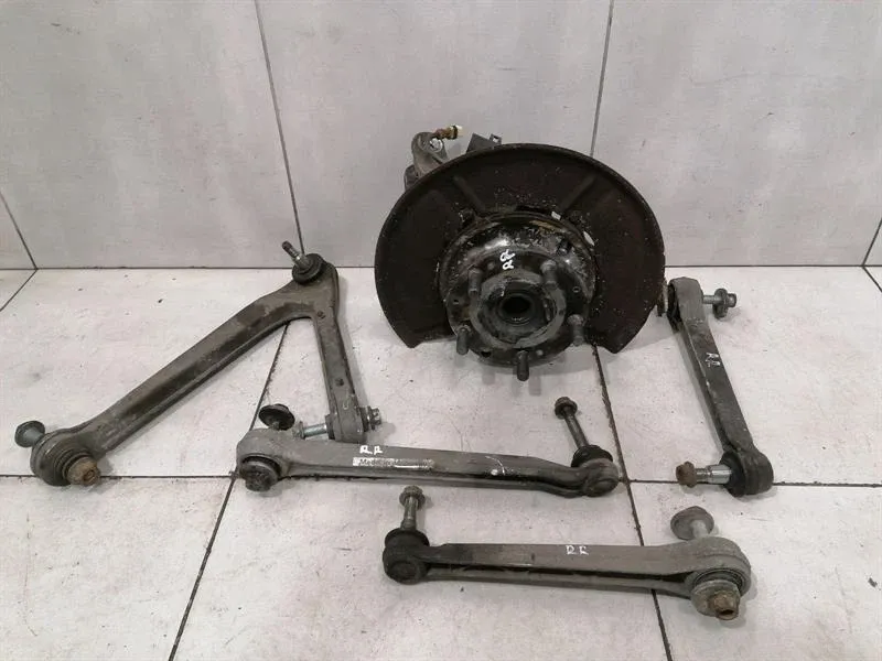 Porsche 911 993 Right Rear Hub Set 99333115600 Wheel Bearing Housing Rear Right