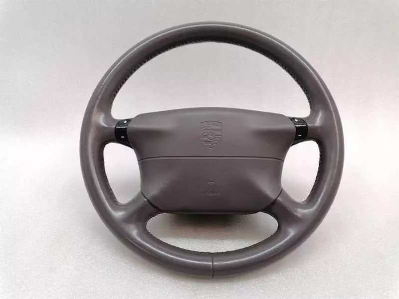 Porsche 911 (964) Porsche 911 993 Steering Wheel 99334780460 Steering Wheel Classic Grey Body type: Coupe
Fuel: Petrol