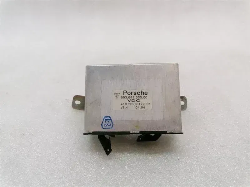 Porsche 911 (964) Porsche 911 993 Central Indicator 99364133000 Central Electrics Control Unit Body type: Coupe
Fuel: Petrol