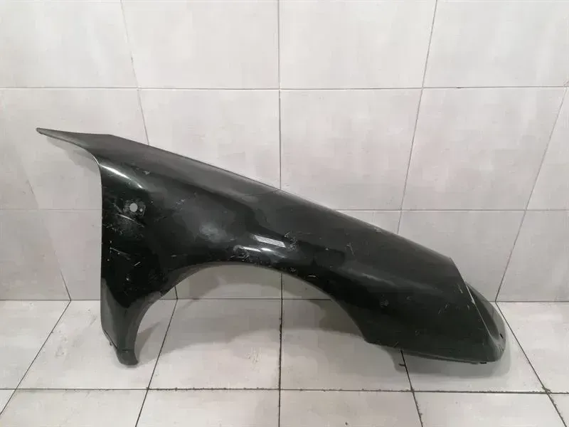 Porsche 911 (964) Porsche 911 993 Right Wing 99350303213 Front Right Fender Body type: Coupe
Fuel: Petrol