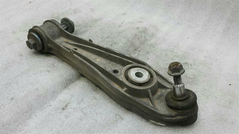 Porsche 911 (997) Porsche 911 997 right rear wishbone 99634134108 rear right wishbone Body type: Convertible
Fuel: Petrol