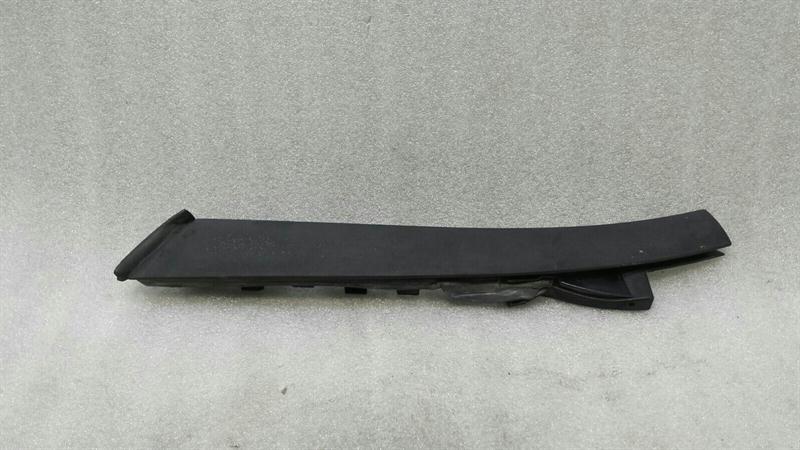 Porsche 911 (997) Porsche 911 997 Front Left Body Moulding 99656131900 Bar Front Left Body type: Convertible
Fuel: Petrol