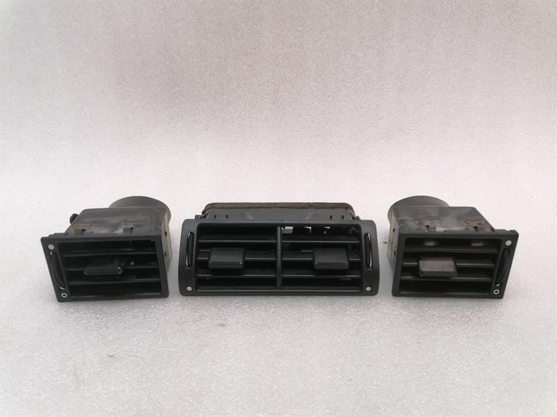 Porsche 911 993 air vent set 91157205201 ventilation nozzle ventilation grille set