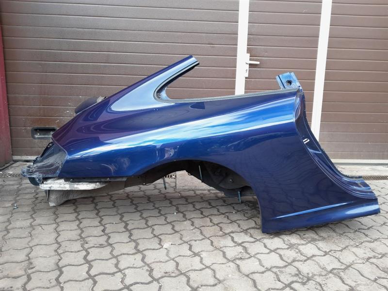 Porsche 911 (996) Porsche 911 996 Right Coupe Fender 99650396208 Right Fender Rear C4S 4S Body type: Coupe
Fuel: Petrol