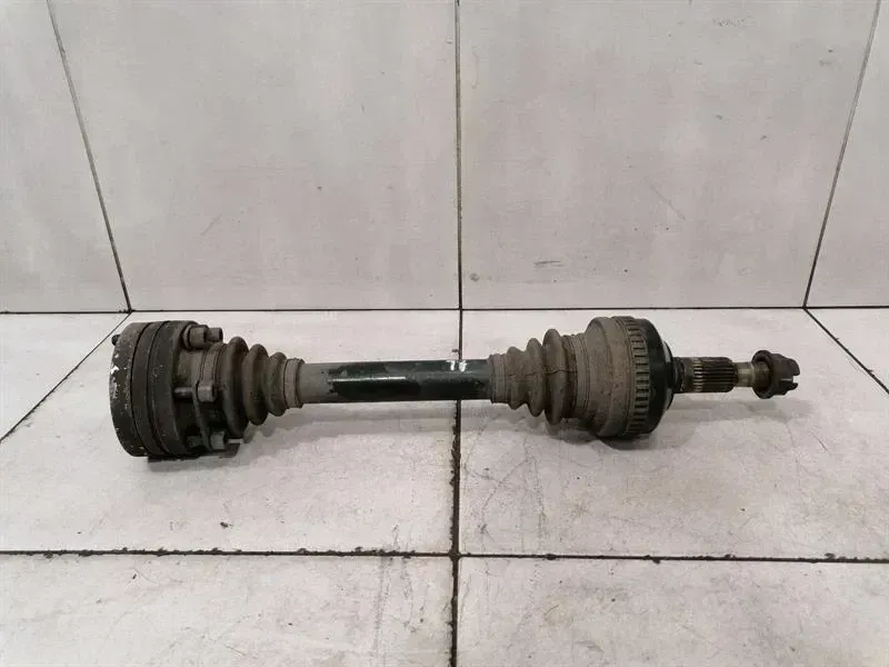Porsche 911 (996) Porsche 911 996 left rear drive shaft 99633202407 drive shaft rear left Body type: Targa
Fuel: Petrol