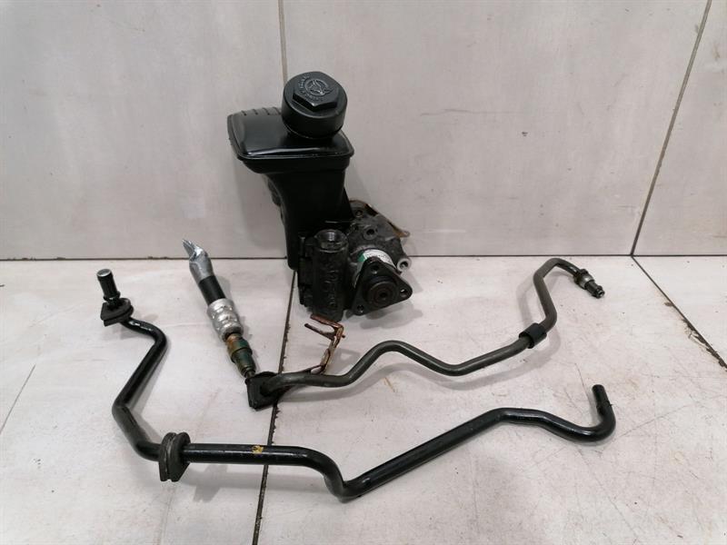 Porsche 911 (996) Porsche 911 996 Power Steering Pump 9A131402004 Power Steering Pump 120bar Body type: Convertible
Fuel: Petrol