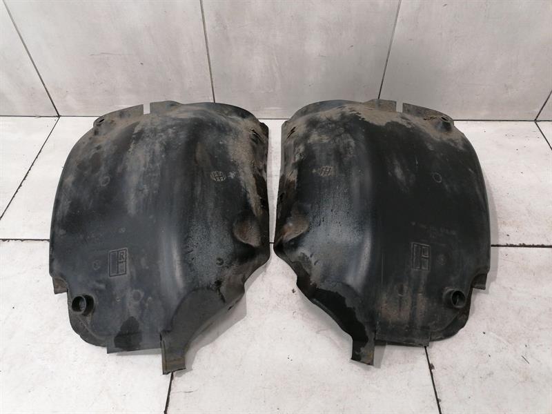 Porsche 911 (996) Porsche 911 996 rear wheel arch plastic set 99650457300 wheel arch cover rear Body type: Convertible
Fuel: Petrol