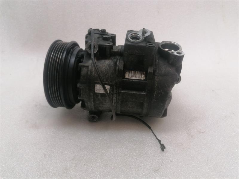 Porsche 911 (996) Porsche 911 996 A/C Compressor 99612601152 Air Conditioning Compressor Body type: Convertible
Fuel: Petrol