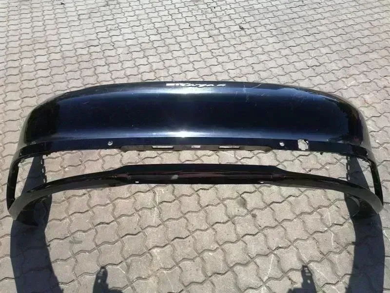 Porsche 911 (996) Porsche 911 992 Rear Bumper 992807421 Rear Bumper Body type: Convertible
Fuel: Petrol