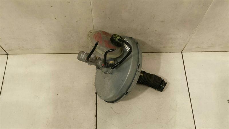 Porsche 911 (996) Porsche 911 997 Brake Servo 99735502502 Brake Booster Body type: Coupe
Fuel: Petrol