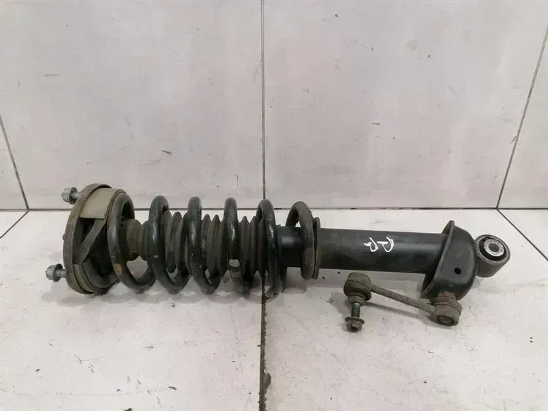 Porsche 911 (996) Porsche 911 996 shock absorber rear 99633305155 shock absorber rear turbo Body type: Coupe
Fuel: Petrol
