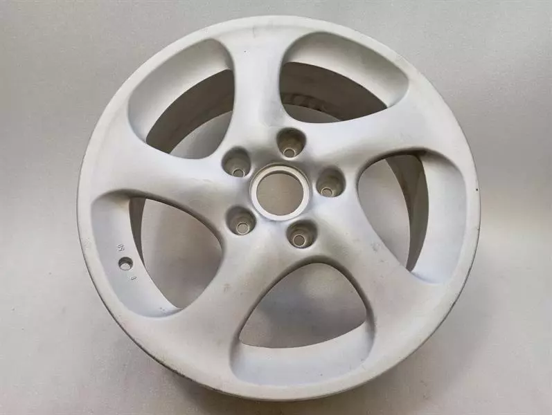 Porsche 911 (996) Alloy Wheel Porsche 911 996 Alloy Wheel 99636213601 Alloy W...