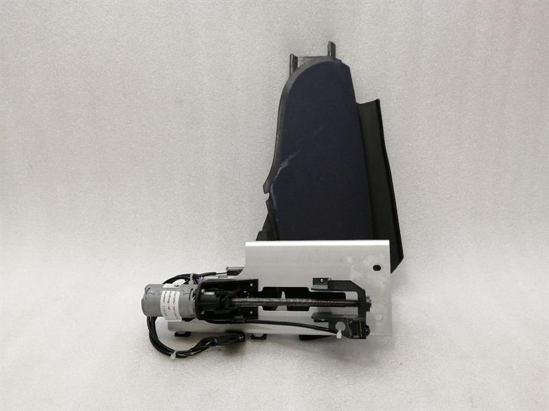 Porsche 911 (996) Porsche 911 997 convertible left drive flap engine 99662412500 left hood flap Body type: Convertible
Fuel: Petrol