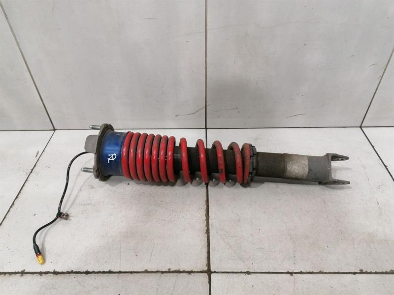 Porsche 911 (997) Porsche 911 997 GT3 shock absorber rear 99733305390 shock absorber rear PASM Body type: Coupe
Fuel: Petrol