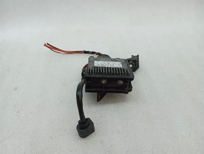 Porsche 911 (997) Porsche 911 997 GT3 cooling fan control module 99761843690 air control unit Body type: Coupe
Fuel: Petrol