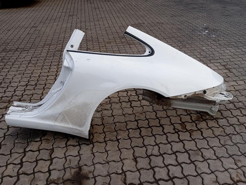 Porsche 911 (997) Porsche 911 997 Rear Panel 99750396107 Left Side Panel C2 C2S GT3 Body type: Coupe
Fuel: Petrol