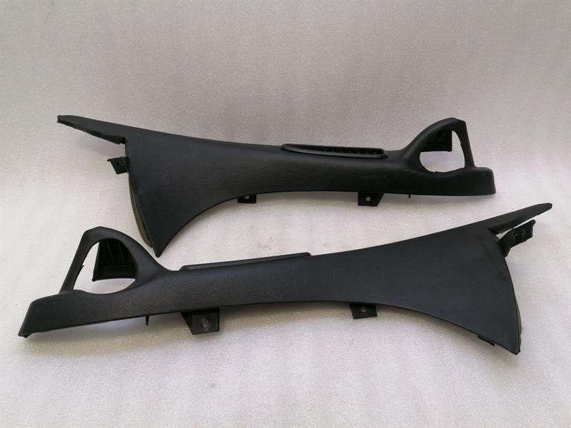 Porsche 911 (993) Porsche 911 993 TARGA Rear Side Cover 9935550920005T Rear Side Trim Body type: Targa
Fuel: Petrol