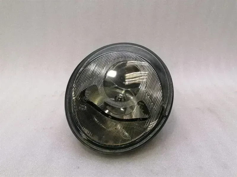 Porsche 911 (993) Porsche 911 993 Left Headlight 99363103100 Headlights Left HALOGEN LHD Body type: Targa
Fuel: Petrol