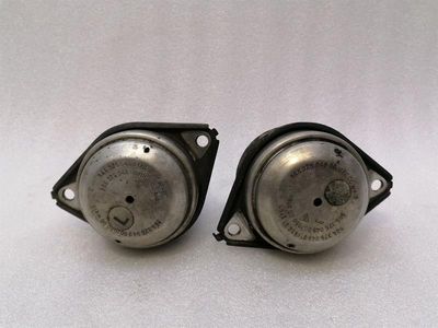 Porsche 911 993 Dzinēja stiprinājuma komplekts 96437504901 Dzinēja turētāja komplekts