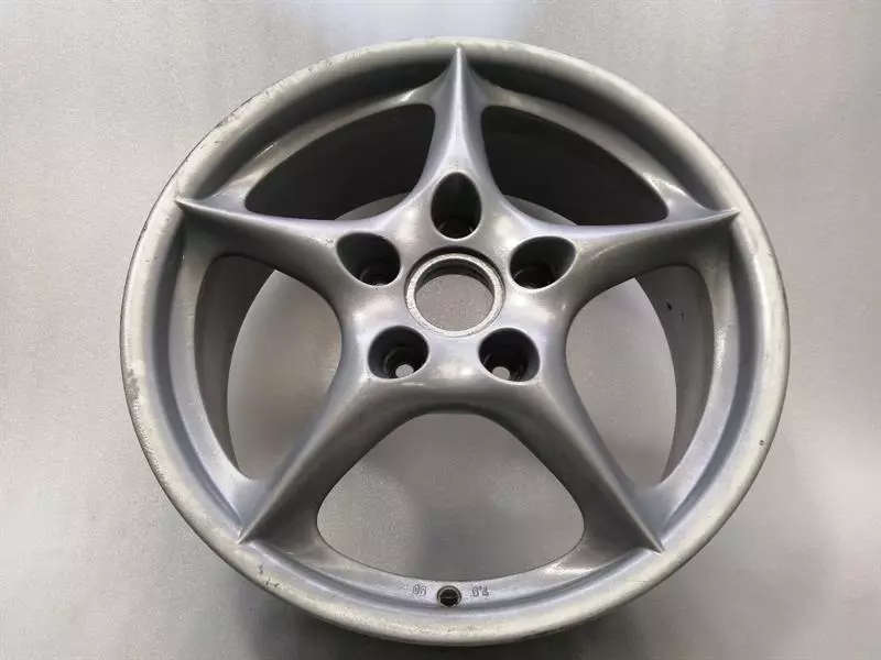 Porsche 911 (996) Alloy Wheel Porsche 911 996 Alloy Wheel 99636213405 Alloy W...