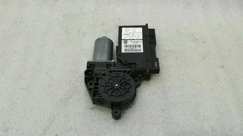 Porsche 911 (996) Porsche 911 997 Right Door Window Motor 99762410208 Power Window Motor Right Body type: Coupe
Fuel: Petrol
