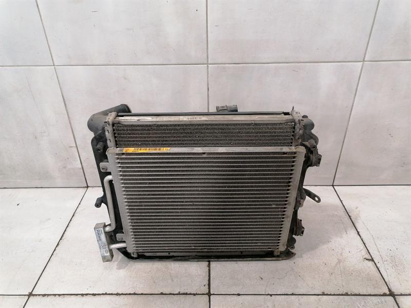 Porsche 911 (996) Porsche 911 996 Left Radiator Pack 99610613174 Radiator Pack Left C4S AWD Body type: Convertible
Fuel: Petrol