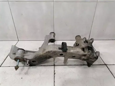 Porsche 911 996 apakšrāmis Aizmugurējais labais 99633105602 Ass rāmis Aizmugurējais tilts labais