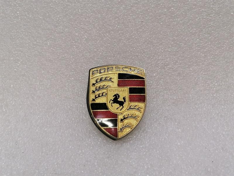 Porsche 911 (996) Misc PORSCHE 911 996 99655921100 LOGO BADGE EMBLEM

...