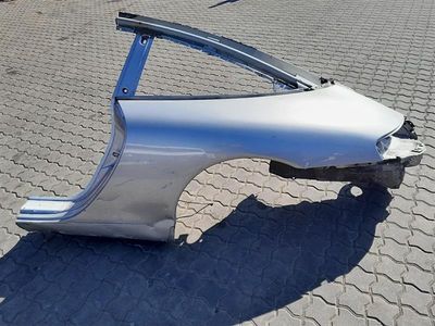 Porsche 911 996 vänster bakskärm 99650396111 bakskärm bak Targa med defekt