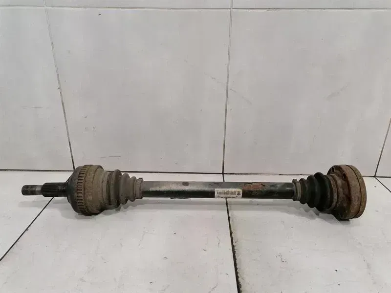 Porsche 911 (996) Porsche 911 996 Drive Shaft Rear Right 99633202406 Rear Right Drive Shaft Body type: Coupe
Fuel: Petrol