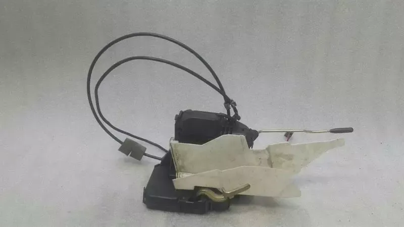MERCEDES SLK350 R171 RHD Left Door Lock A1717202735 RIGHT HAND DRIVE.