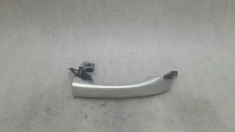 Mercedes-Benz SLK (R171) Door handle Mercedes SLK R171 right door handle A1717600470...