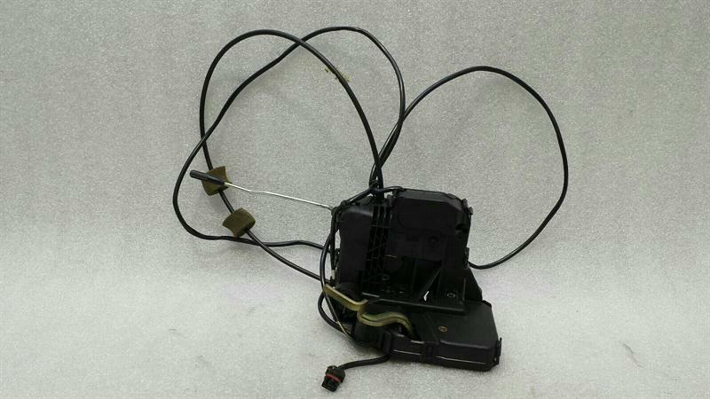 Mercedes-Benz SLK (R171) Door lock Mercedes SLK R171 right door lock A1717201635 d...