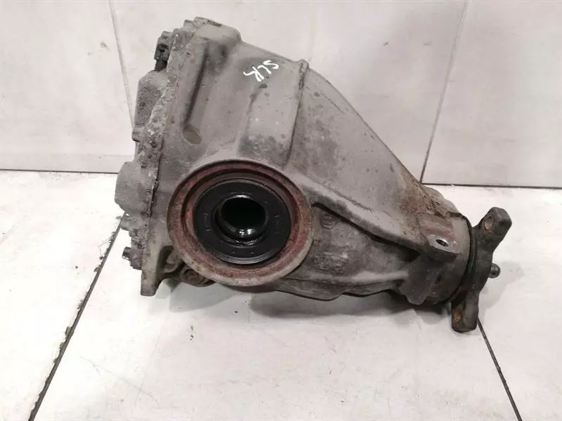 Mercedes-Benz SLK (R172) 2011-2020 Mercedes SLK R171 Rear Diff A1713501014 Differential Rear Ratio 3.27 M272 V6