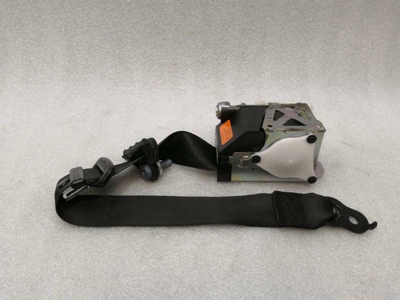 Mercedes-Benz SLK (R172) 2011-2020 Mercedes SLK R171 right seat belt A1718600285 seat belt front right