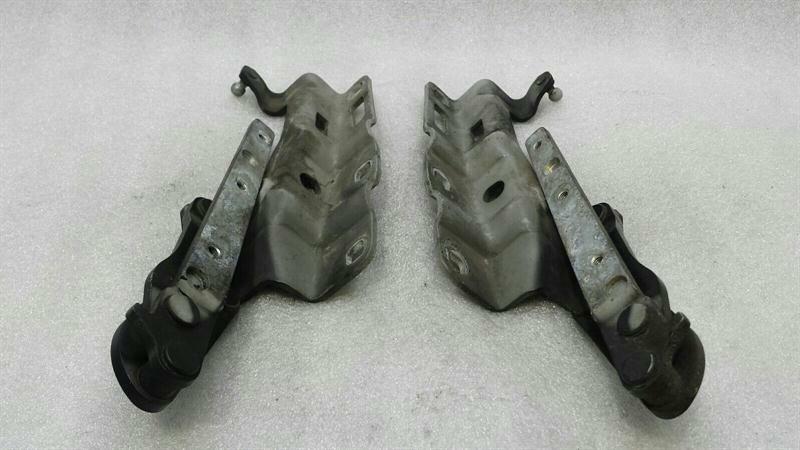Mercedes-Benz CLK (W209) 2002-2009 Mercedes CLK W209 Bonnet Hinge Set A2038800328 Hood Hinge Set