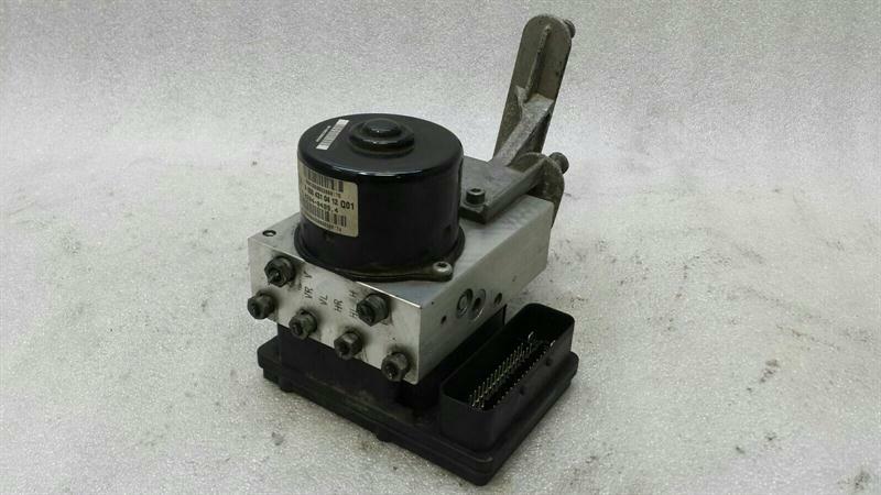 Mercedes-Benz CLK (W209) MERCEDES CLK W209 A.B.S PUMP A0044316212 ABS PUMP HYDRAULIC BLOCK MOPF Body type: Coupe
Fuel: Petrol