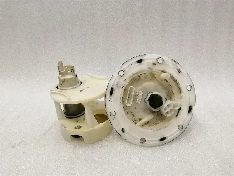 Mercedes-Benz A (W169) Mercedes S-Class W221 W216 Fuel Pump Electric A2214707494 Fuel Pump Body type: Saloon
Fuel: Hybrid