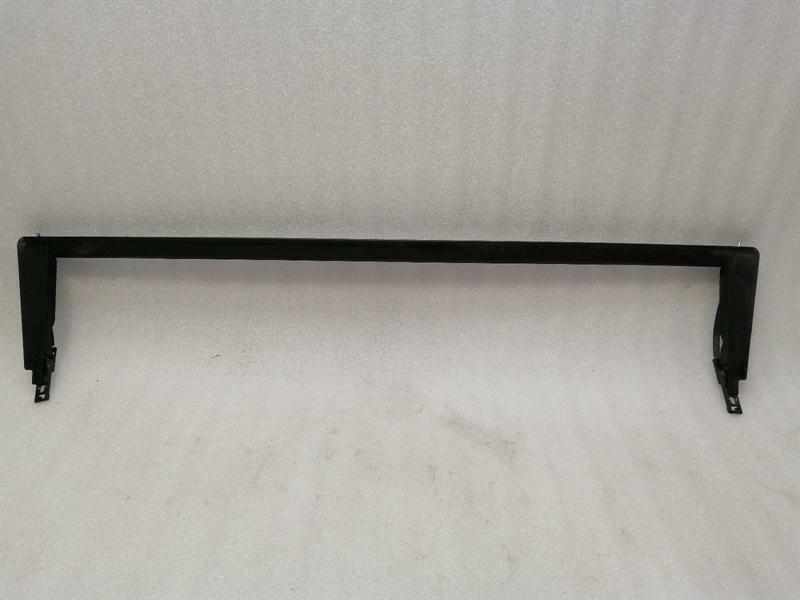 Mercedes-Benz A (W169) MERCEDES S W221 PANORAMA AIR DEFLECTOR A2217800144 SUNROOF FRONT WINDOW Body type: Saloon
Fuel: Hybrid