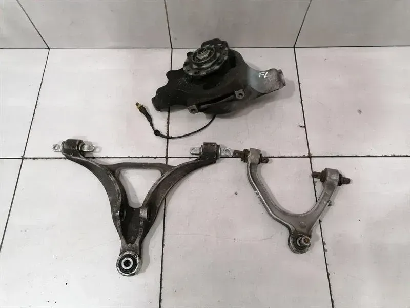 Ferrari 360 1999-2005 Ferrari 360 F131 Left Front Hub Set 179328 Wheel Bearing Housing Front Left Set